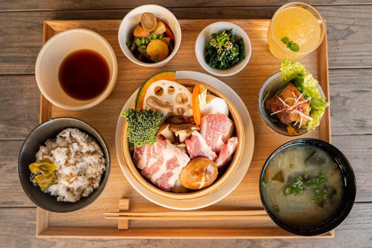 بيت شباب آند تاتامي بار أوتشيكوبار Uchiko المظهر الخارجي الصورة